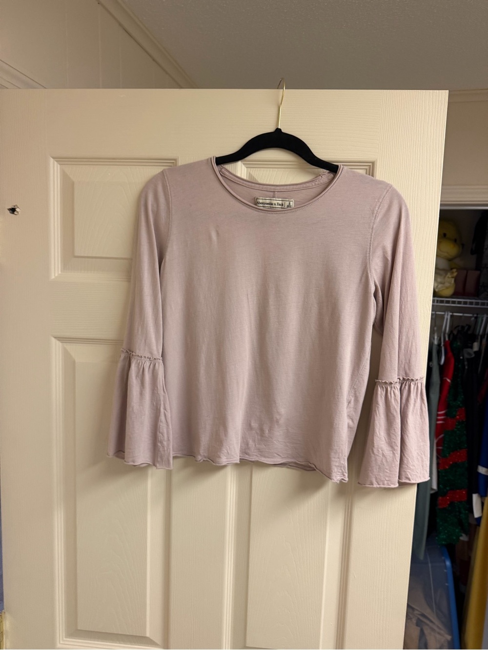 Abercrombie & Fitch Lavender Bell Sleeve Crewneck Top